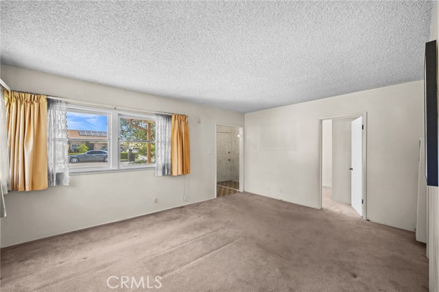 Detail Gallery Image 5 of 26 For 4951 Mcclintock Ave, Temple City,  CA 91780 - 2 Beds | 2 Baths