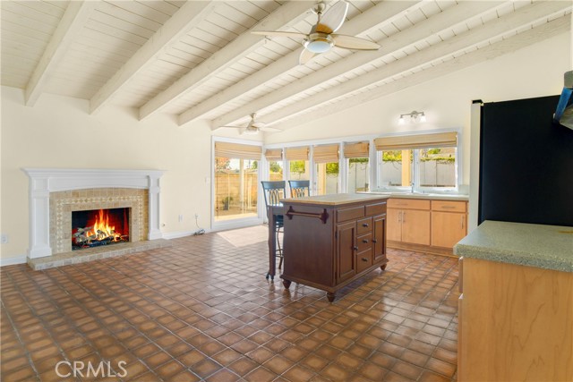 Detail Gallery Image 9 of 19 For 1657 Texas Cir, Costa Mesa,  CA 92626 - 3 Beds | 2 Baths