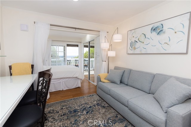 Detail Gallery Image 8 of 19 For 464 Bent St #C,  Laguna Beach,  CA 92651 - 1 Beds | 1 Baths