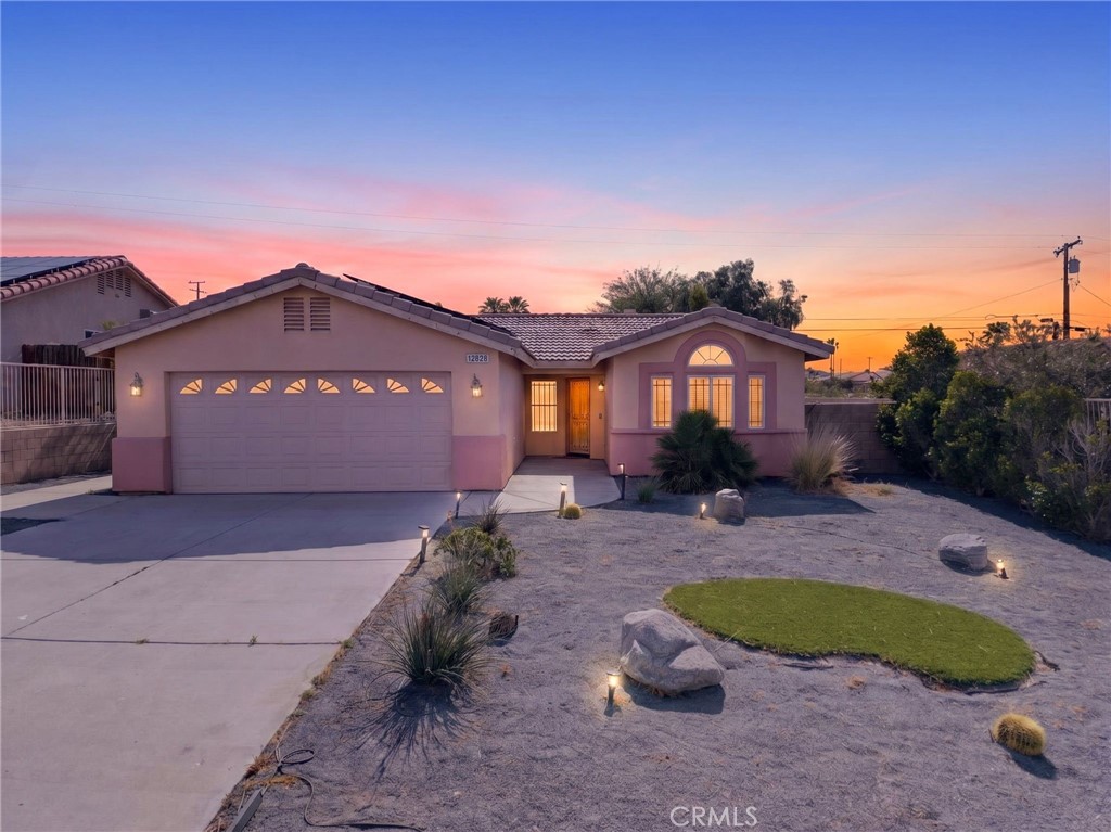 12828 Miracle Hill
