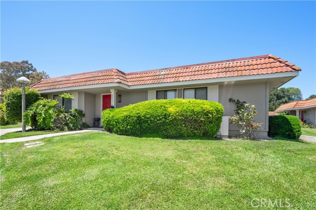 Detail Gallery Image 3 of 25 For 23376 El Reposa, Aliso Viejo,  CA 92656 - 3 Beds | 2 Baths