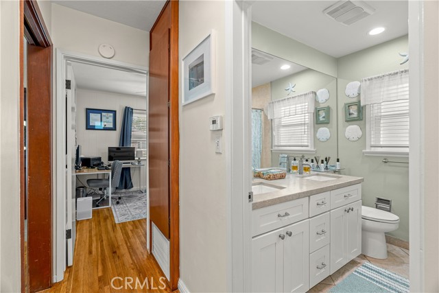 Detail Gallery Image 19 of 31 For 5930 Harvey Way, Lakewood,  CA 90713 - 2 Beds | 1 Baths