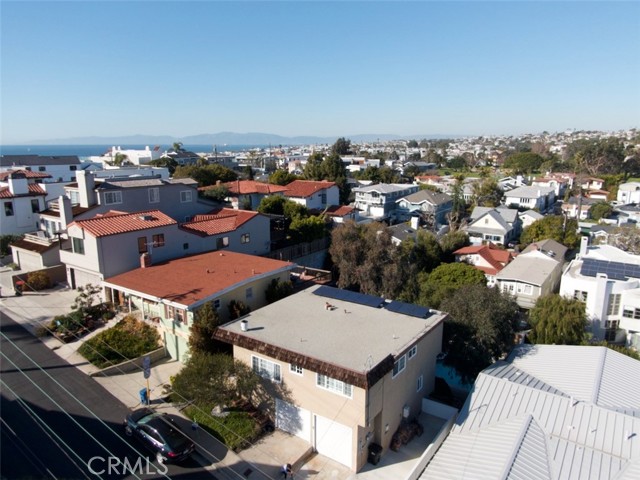 515 24th Street, Hermosa Beach, California 90254, 3 Bedrooms Bedrooms, ,3 BathroomsBathrooms,Residential,Sold,24th,SB23015325