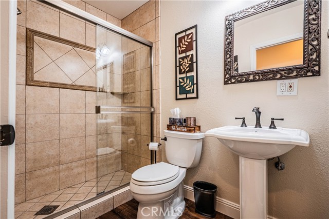 Detail Gallery Image 36 of 53 For 30614 Emperor Dr, Canyon Lake,  CA 92587 - 6 Beds | 4 Baths