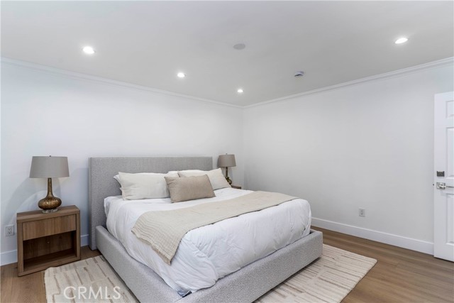 22608 Crespi Street, Woodland Hills CA: https://media.crmls.org/medias/a549b92a-217d-43a2-81e9-b578b51ca9b8.jpg