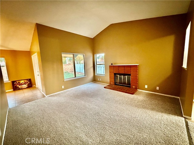 Detail Gallery Image 15 of 37 For 13772 Red Mahogany, Moreno Valley,  CA 92553 - 3 Beds | 2 Baths