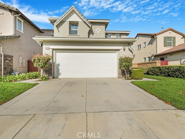 13028 Melon Avenue, Chino CA: https://media.crmls.org/medias/a54a1379-7ffa-4d6b-b06a-4d57cd535b34.jpg