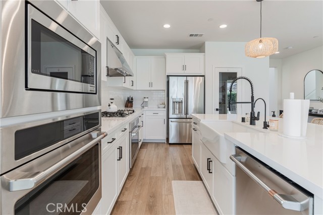 Detail Gallery Image 11 of 73 For 32067 Dawning Ridge, Temecula,  CA 92591 - 4 Beds | 3 Baths