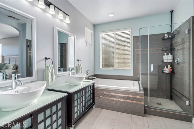 Detail Gallery Image 28 of 44 For 40271 Crestridge, Palmdale,  CA 93551 - 5 Beds | 3 Baths