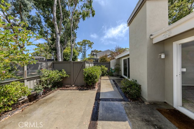 Detail Gallery Image 22 of 67 For 19745 Deep Harbor Dr, Huntington Beach,  CA 92648 - 2 Beds | 2 Baths