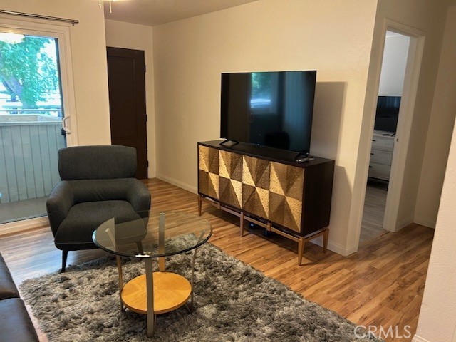 Detail Gallery Image 8 of 28 For 680 N Ashurst Ct, Palm Springs,  CA 92262 - 1 Beds | 1 Baths