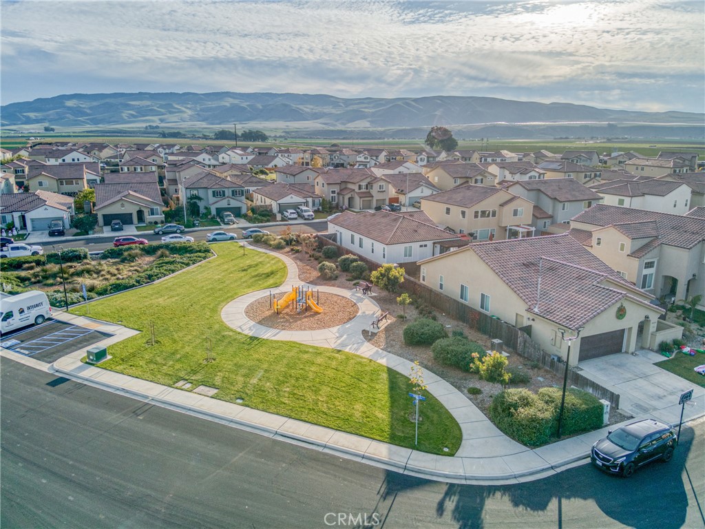 https://media.crmls.org/medias/a54d19b2-076d-46a1-b13e-1e605fe90926.jpg?preset=X-Large