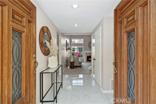 Detail Gallery Image 31 of 36 For 8405 Sweetwater Cir, Huntington Beach,  CA 92646 - 4 Beds | 3 Baths
