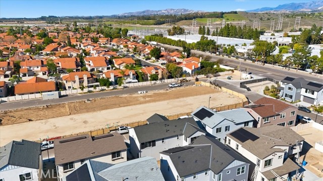Detail Gallery Image 33 of 44 For 4868 Arroyo Run, Moorpark,  CA 93021 - 4 Beds | 3 Baths