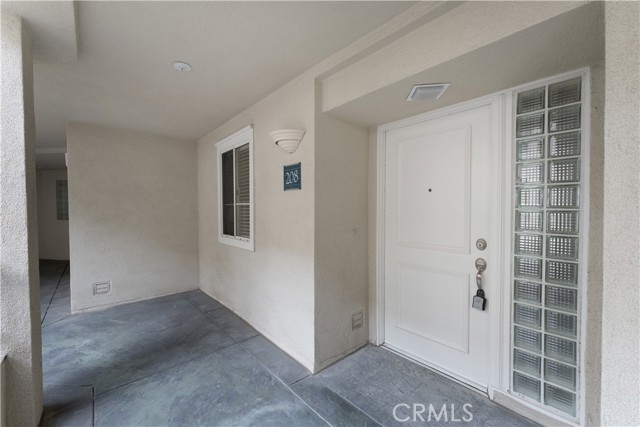 2253 Martin, Irvine CA: https://media.crmls.org/medias/a54ef999-dd9c-4cbe-8b78-e6e93a824691.jpg