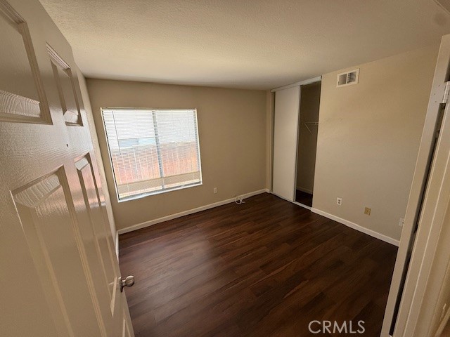 Detail Gallery Image 12 of 22 For 2988 Dartmouth Cir, Corona,  CA 92879 - 4 Beds | 2 Baths