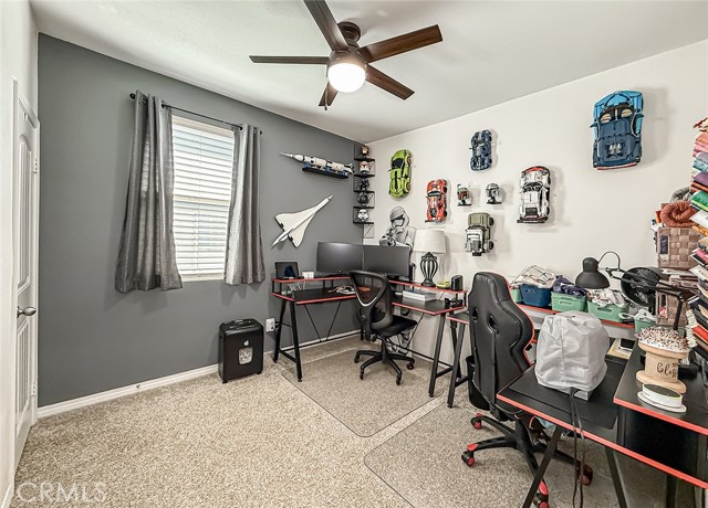 26707 Lexington Lane, Saugus CA: https://media.crmls.org/medias/a5508088-9710-465e-b609-90ec7226adbc.jpg