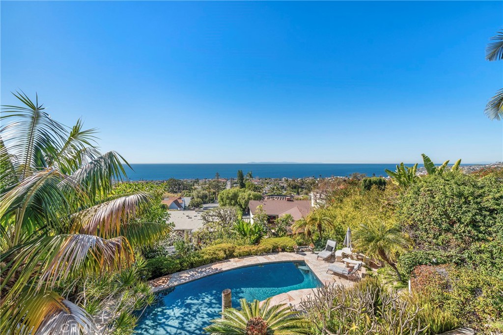 875 Coast View Drive