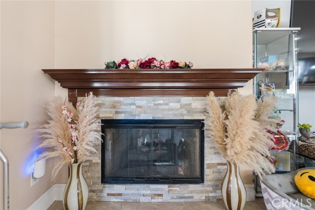 Detail Gallery Image 24 of 75 For 16636 Parsley, Fontana,  CA 92337 - 5 Beds | 3/1 Baths