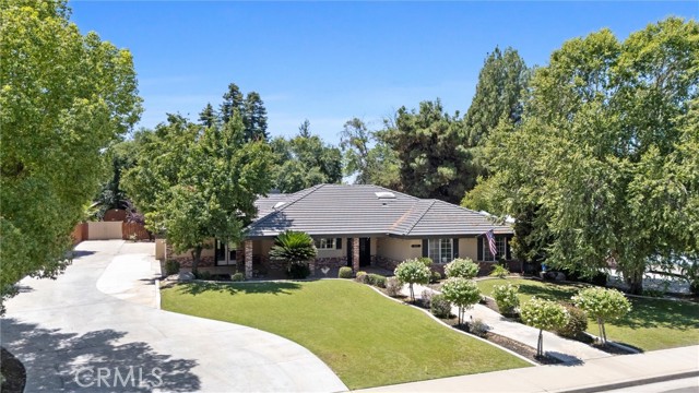 11717 Old Town Road, Bakersfield CA: https://media.crmls.org/medias/a553a09e-22aa-4a7a-99a0-0359040e043d.jpg
