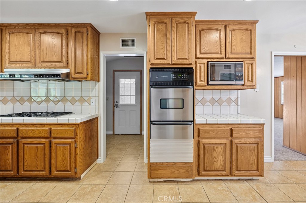 MLS #IV25152411 img 18