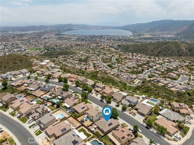 29222 Woodbridge Street, Lake Elsinore CA: https://media.crmls.org/medias/a553c583-1630-49b1-af41-7a4955c88144.jpg