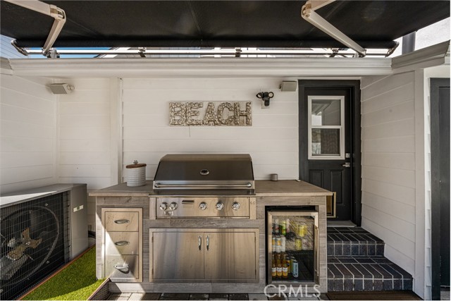 Detail Gallery Image 9 of 53 For 306 Alvarado Pl, Newport Beach,  CA 92661 - 3 Beds | 2 Baths