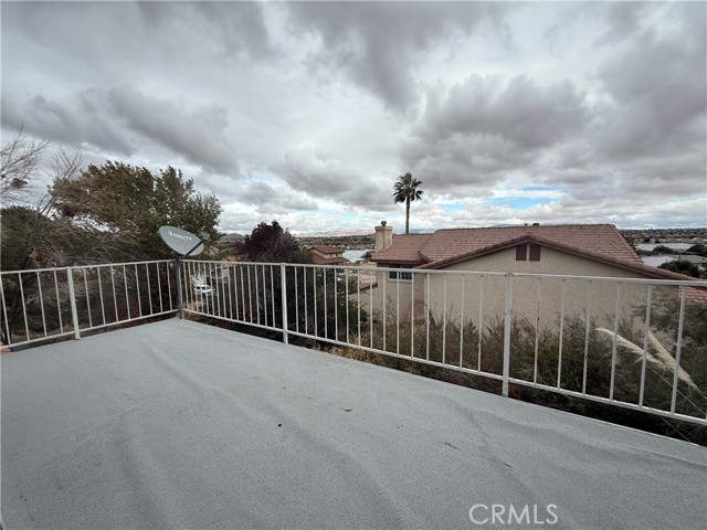 Detail Gallery Image 6 of 18 For 13715 Hidden Valley, Victorville,  CA 92395 - 4 Beds | 3 Baths