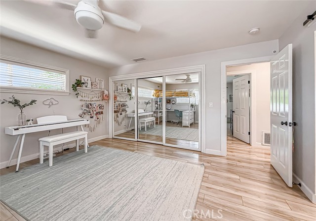 843 Encino Vista Drive, Thousand Oaks CA: https://media.crmls.org/medias/a554992b-bf8a-40ce-a6d9-a05811348b04.jpg