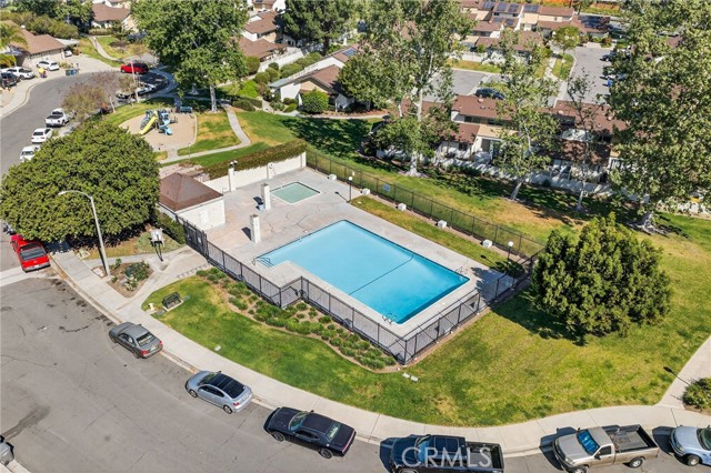 Detail Gallery Image 27 of 28 For 381 Roundtree Glen, Escondido,  CA 92026 - 2 Beds | 1 Baths