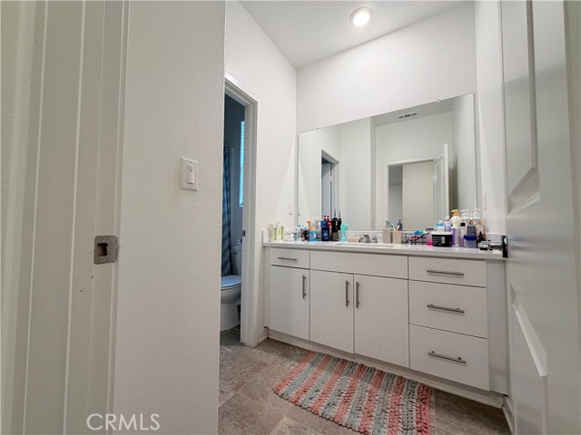 16584 Poppy Seed Ln, Fontana CA: https://media.crmls.org/medias/a55545a7-872f-4224-a6f2-403a519be09a.jpg