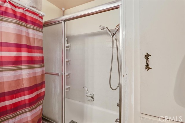 Detail Gallery Image 14 of 40 For 2026 E Santa Clara Ave #C3,  Santa Ana,  CA 92705 - 2 Beds | 2 Baths