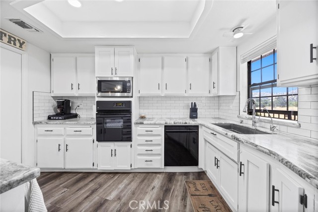 Detail Gallery Image 16 of 42 For 18581 St Andrews Dr, Tehachapi,  CA 93561 - 4 Beds | 3/1 Baths