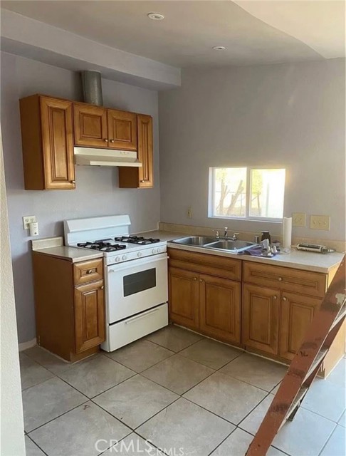 Detail Gallery Image 14 of 19 For 11073 Arlington Ave, Riverside,  CA 92505 - – Beds | – Baths