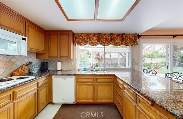 Image 11 of 41 For 9901 Westhaven Circle