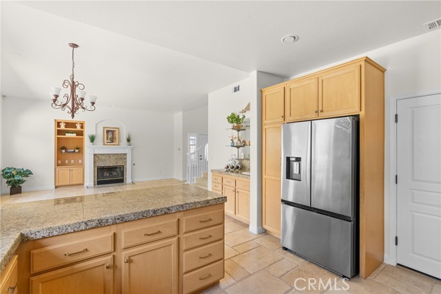 2511 Del Sur, Santa Maria CA: https://media.crmls.org/medias/a558e7c7-e6b6-4380-9dad-811eb5099160.jpg