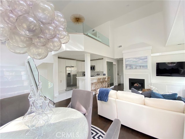 40 Anjou, Newport Coast CA: https://media.crmls.org/medias/a559147d-4e61-4b33-9f41-d5fb1f43ce31.jpg