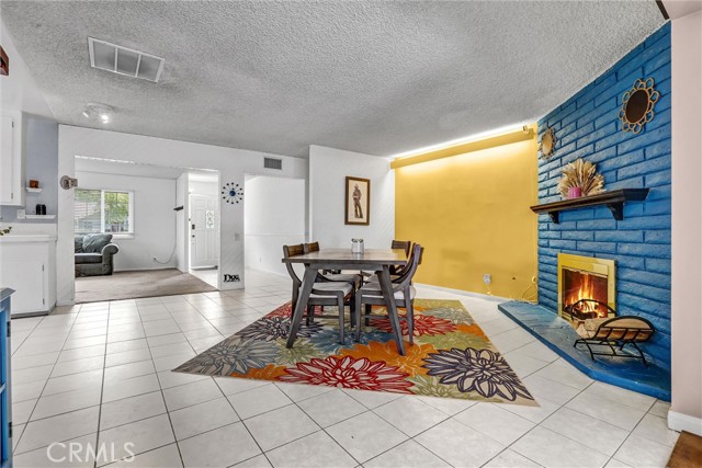 7007 Pomelo Drive, West Hills CA: https://media.crmls.org/medias/a55aae21-27fe-404b-8301-d66696b021f7.jpg