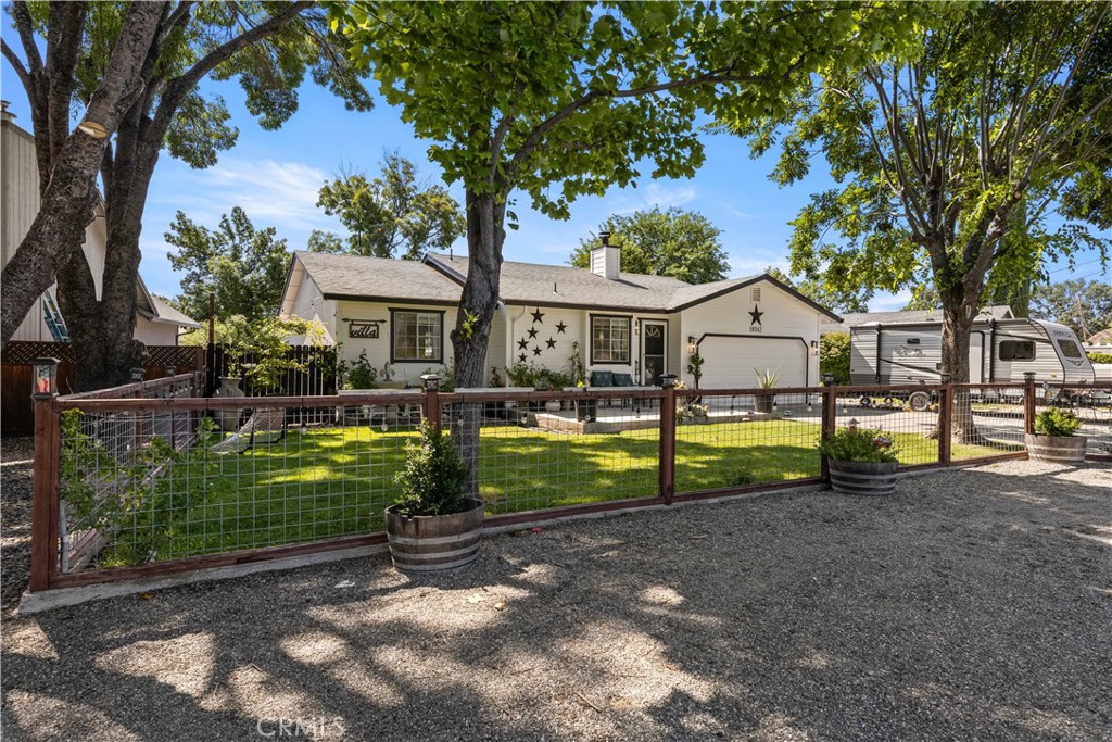 19342 Mountain Meadow S