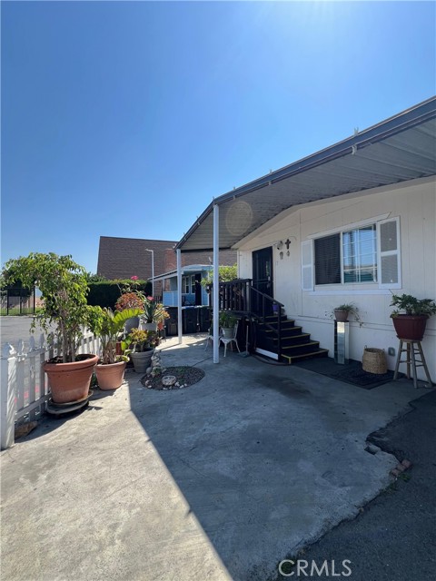 518 Sullivan, Santa Ana CA: https://media.crmls.org/medias/a55d84db-ea35-44da-99cc-44ea8cde65ac.jpg