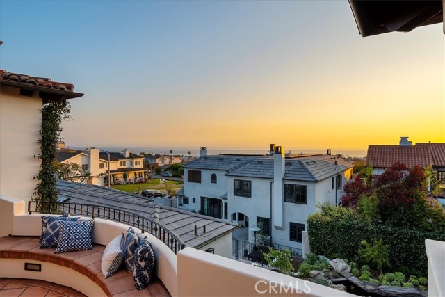 1019 Duncan Avenue, Manhattan Beach, California 90266, 5 Bedrooms Bedrooms, ,5 BathroomsBathrooms,Single Family Residence,For Sale,Duncan,SB24155948