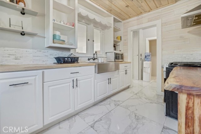 Detail Gallery Image 8 of 27 For 6093 Troth St, Jurupa Valley,  CA 91752 - 3 Beds | 1 Baths