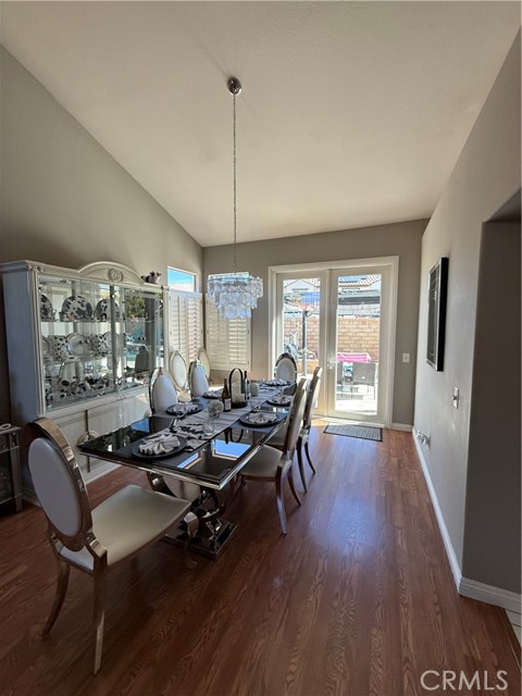 Detail Gallery Image 19 of 42 For 39418 Daylily Pl, Palmdale,  CA 93551 - 5 Beds | 3 Baths