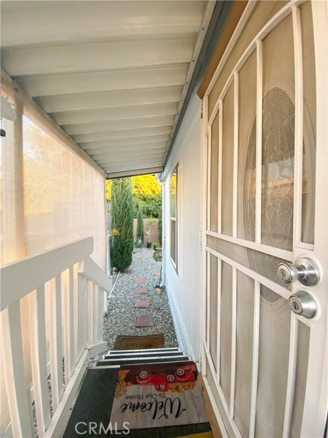 Detail Gallery Image 7 of 32 For 2140 Mentone Blvd #63,  Mentone,  CA 92359 - 3 Beds | 2 Baths