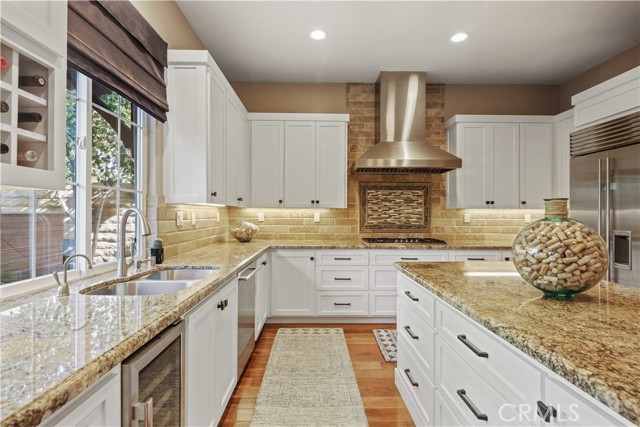 Image 7 of 71 For 26816 Fairlain Drive