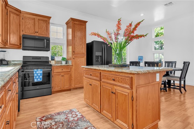 Detail Gallery Image 14 of 39 For 829 N Avenue 53, Los Angeles,  CA 90042 - 2 Beds | 2 Baths