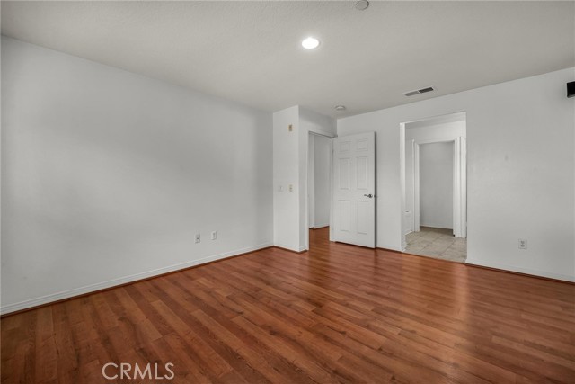 Detail Gallery Image 19 of 36 For 3538 Torrance, Torrance,  CA 90503 - 3 Beds | 2/1 Baths