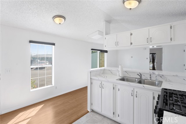 Detail Gallery Image 10 of 27 For 1502 E Carson St #137,  Carson,  CA 90745 - 2 Beds | 1/1 Baths