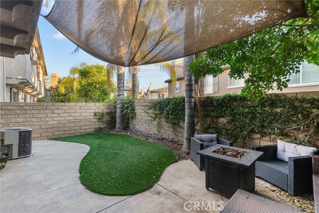 Detail Gallery Image 2 of 33 For 28369 Casselman Ln, Saugus,  CA 91350 - 3 Beds | 3 Baths