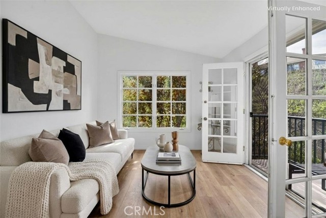 Detail Gallery Image 24 of 26 For 2443 Swanfield Ct, Thousand Oaks,  CA 91361 - 3 Beds | 2/1 Baths